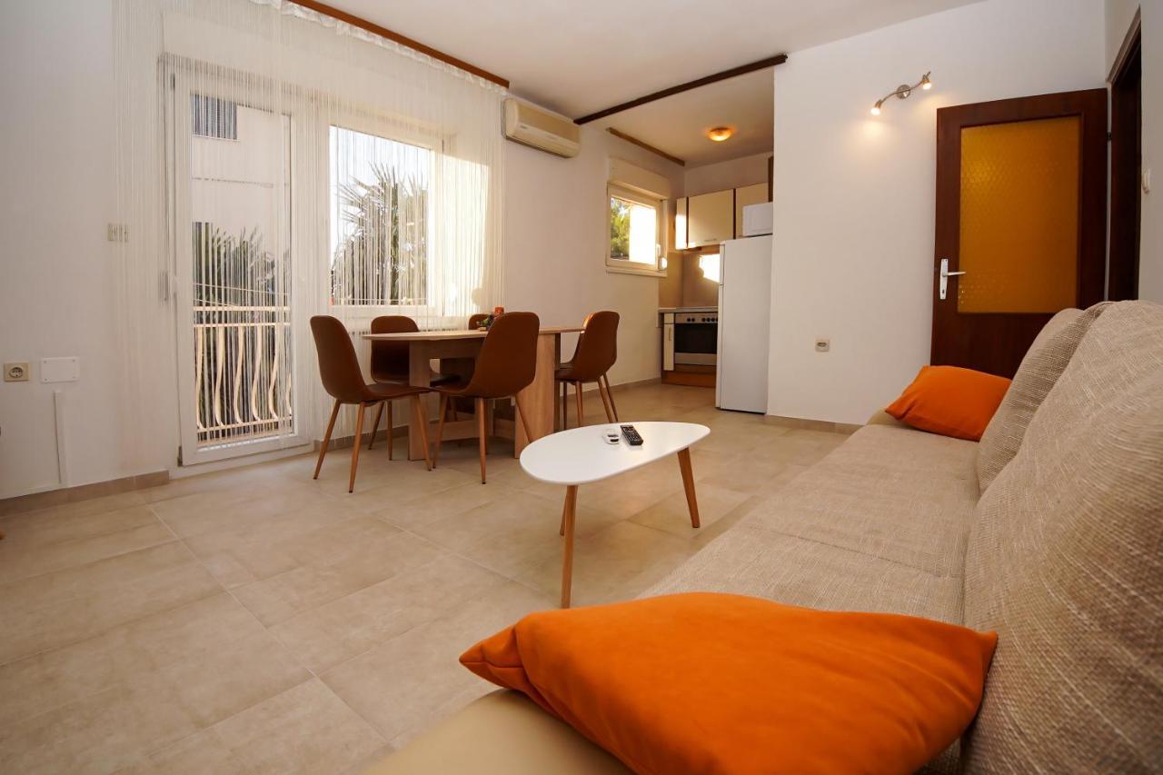 Apartment Ajdukovic Водице Екстер'єр фото